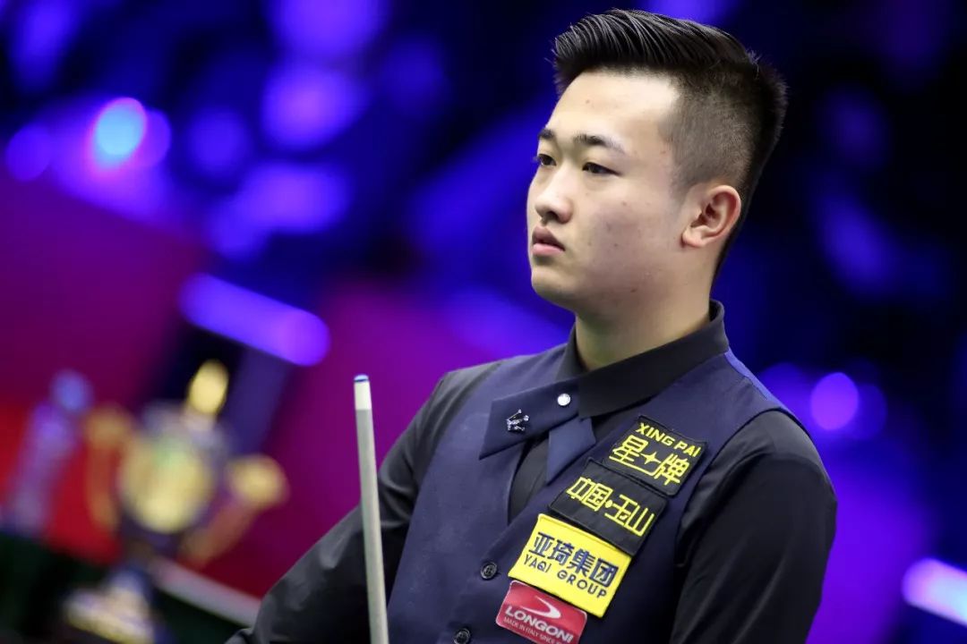 高运动员康 高运动员康