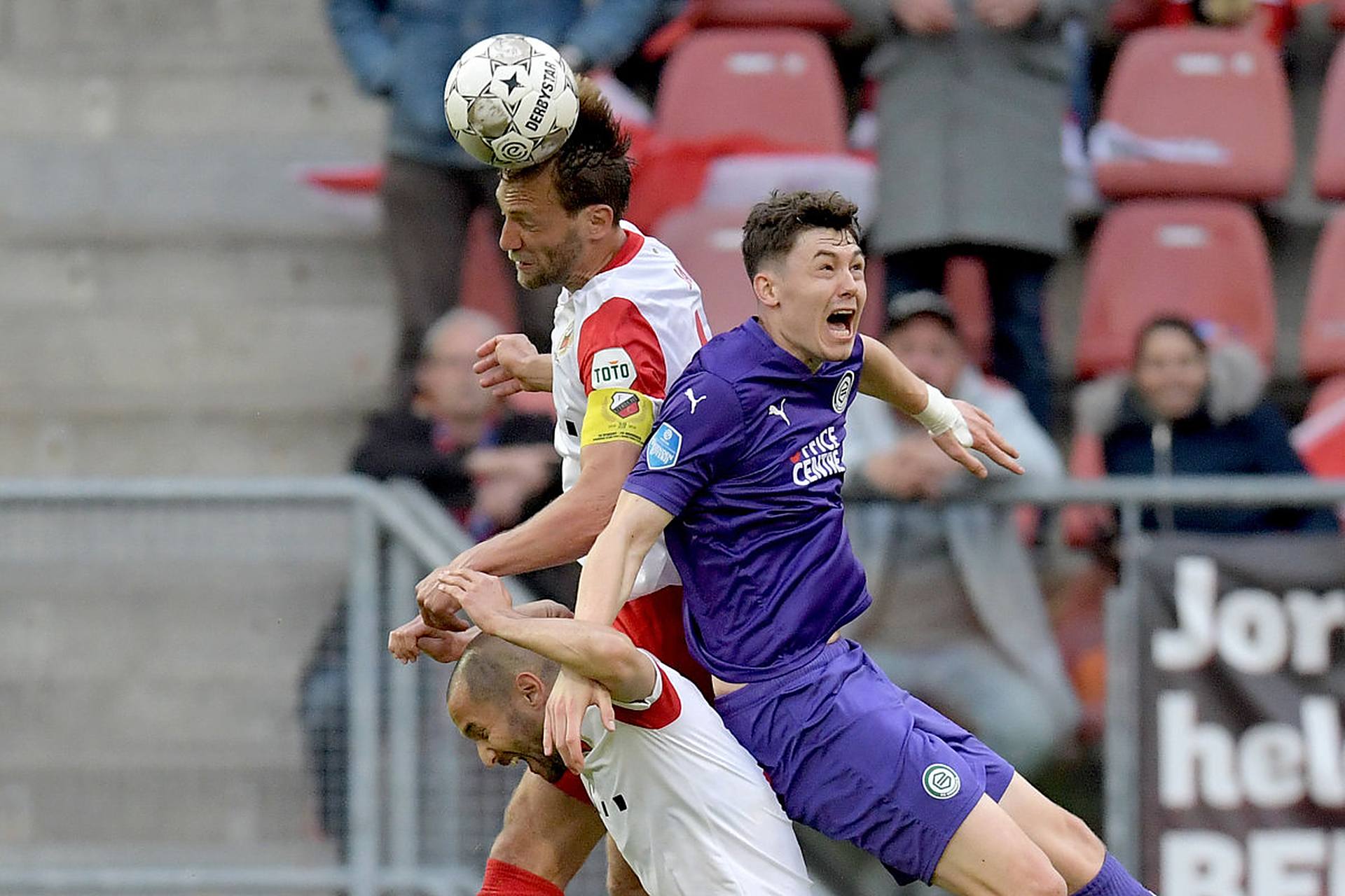 塔的怒推 塔的怒推