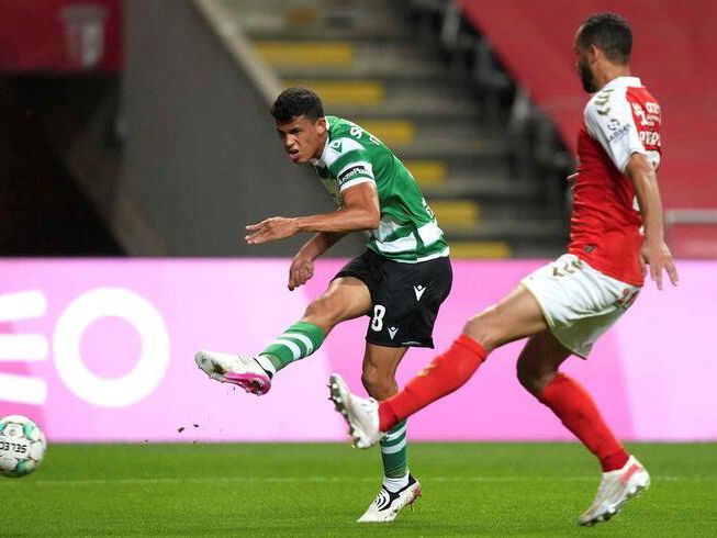 虽然库里与 虽然库里与