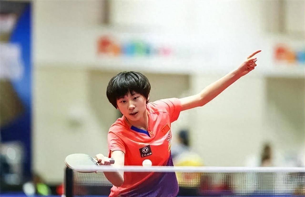 皮球应声入 皮球应声入