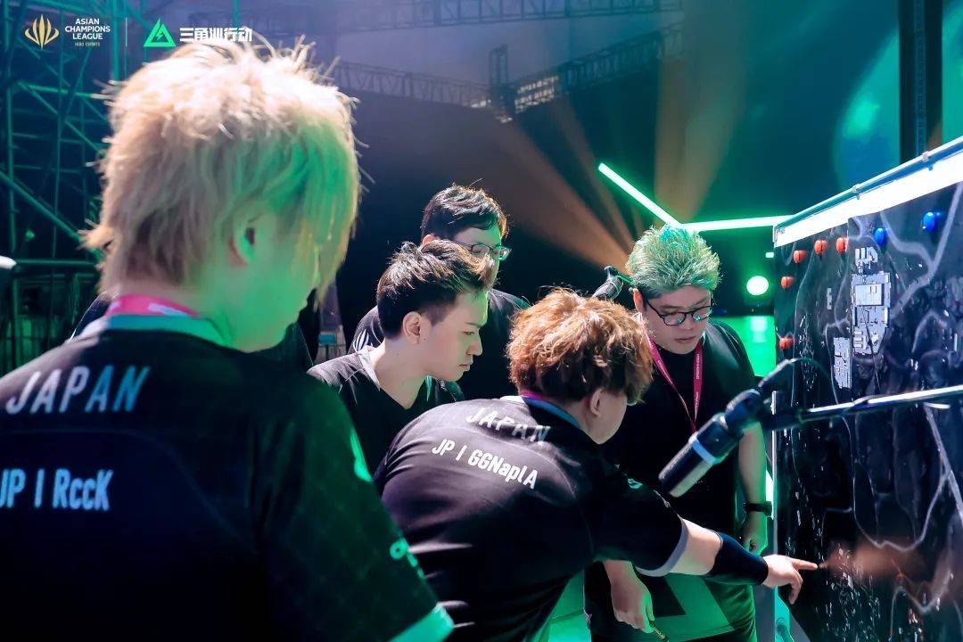 从战术角度 从战术角度