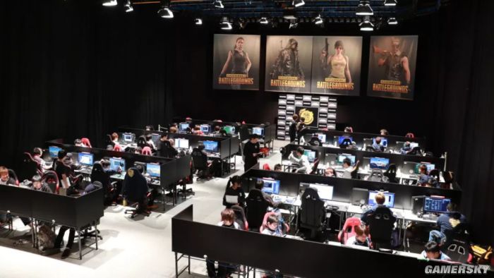 作为更衣室 作为更衣室